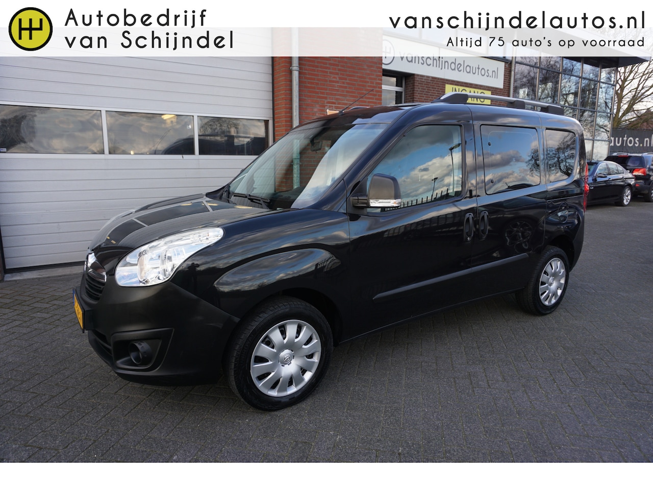 Opel Combo Life - 1.4 5 PERSOONS TREKHAAK CAMERA AIRCO BLUETOOTH PRIVACYGLAS 2X SCHUIFDEUREN ELECTR.RAMEN - AutoWereld.nl