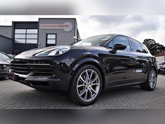 Porsche Cayenne - 3.0 S | Panorama | Luxe Leder | Virtual Cockpit | LED | Camera | Dealer onderhouden | 21 i