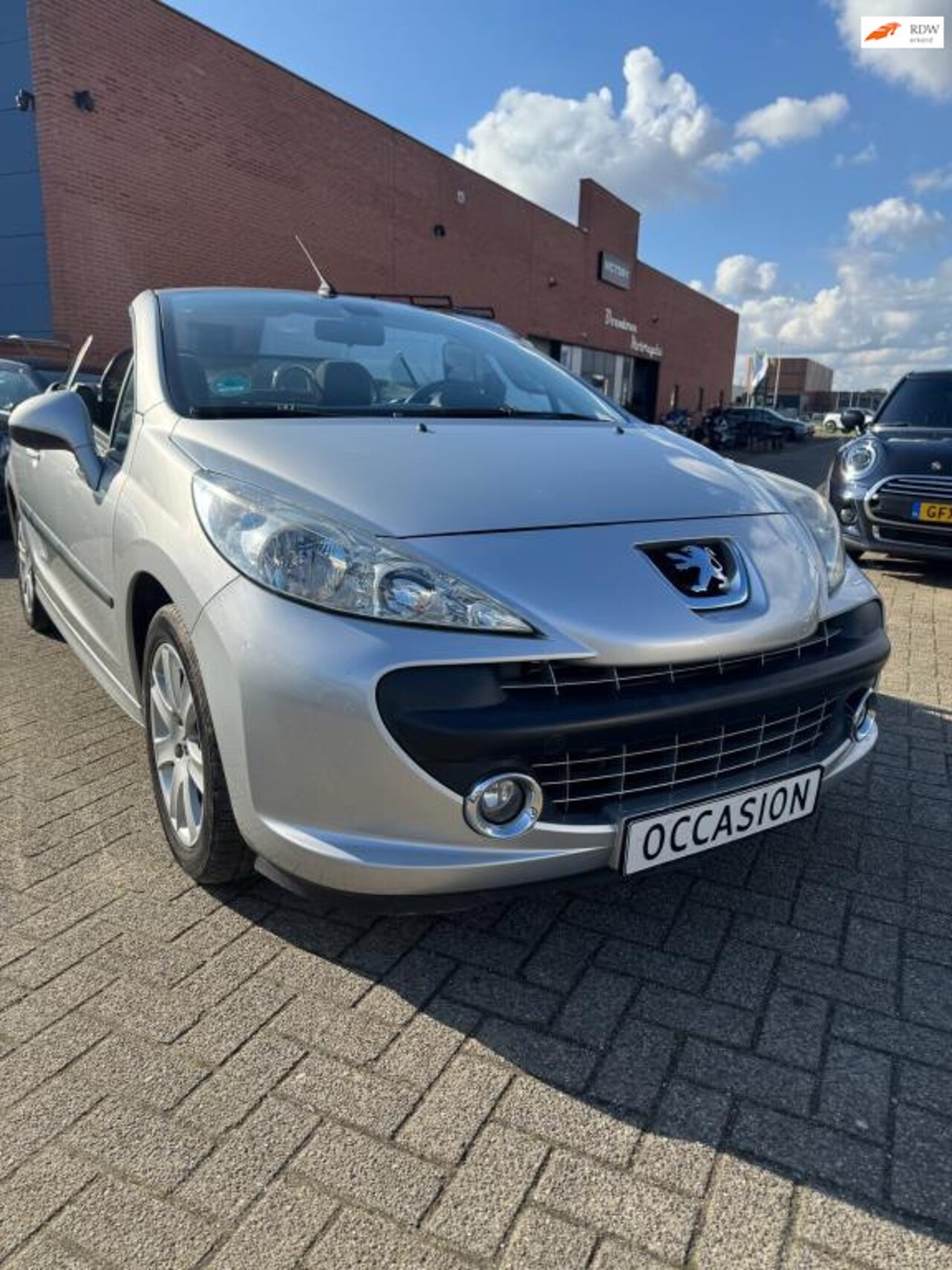 Peugeot 207 CC - 1.6 VTi 1.6 VTi - AutoWereld.nl