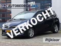 Toyota Verso - 1.8 VVT-i Dynamic Business Trekhaak Rijklaarprijs | 12 Maanden Garantie | Onderhoudsbeurt