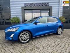 Ford Focus - 1.0 EcoBoost Titanium Business Automaat|Apple carplay|Navi|Stoel en Stuurverwarming