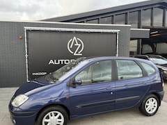 Renault Scénic - 1.6-16V Expression Automaat