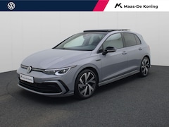 Volkswagen Golf - 1.5eTSI/150PK R-Line Blackstyle DSG · Panoramadak · Navigatie · Parkeersensoren + camera ·