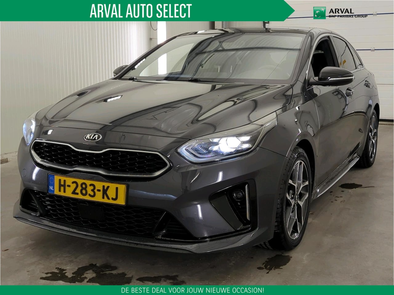 Kia Pro cee'd - 1.4 T-GDI 140pk Automaat GT-Line | Panoramadak | Apple CarPlay | Navigatie | Stoelverwarmi - AutoWereld.nl