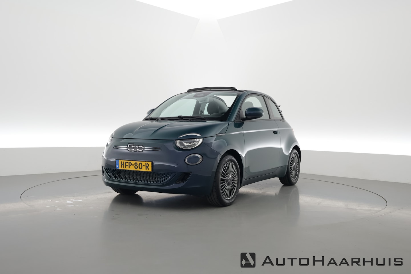 Fiat 500 C - Icon 42 kWh | Navi | Keyless | Apple CarPlay | Clima | PDC - AutoWereld.nl