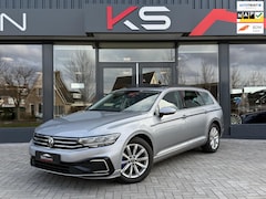 Volkswagen Passat Variant - 1.4 TSI PHEV GTE Virtual Pano Led Carplay BTW auto