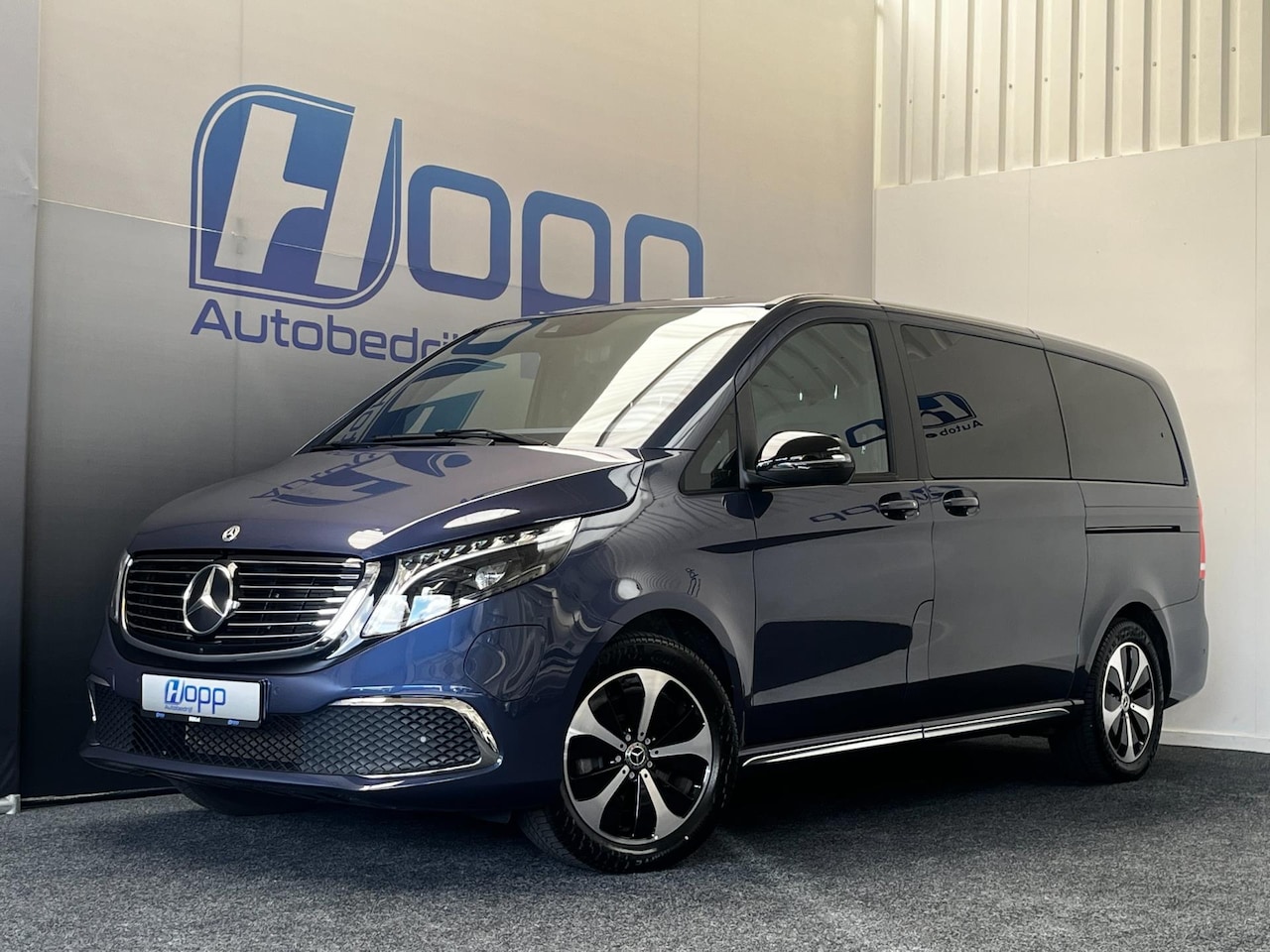 Mercedes-Benz EQV - 300 L2 - 8 Pers. - Leer - 360 - Elec. schuifd. - Airmatic - Incl. Garantie - AutoWereld.nl