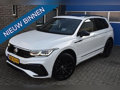 Volkswagen Tiguan - 1.5 TSI ACT Highline Business R Trekhaak Standkachel HUD