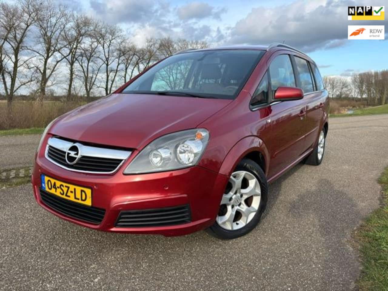 Opel Zafira - 1.8 Cosmo airco 7 persoons 254248 nap bj 2006 - AutoWereld.nl