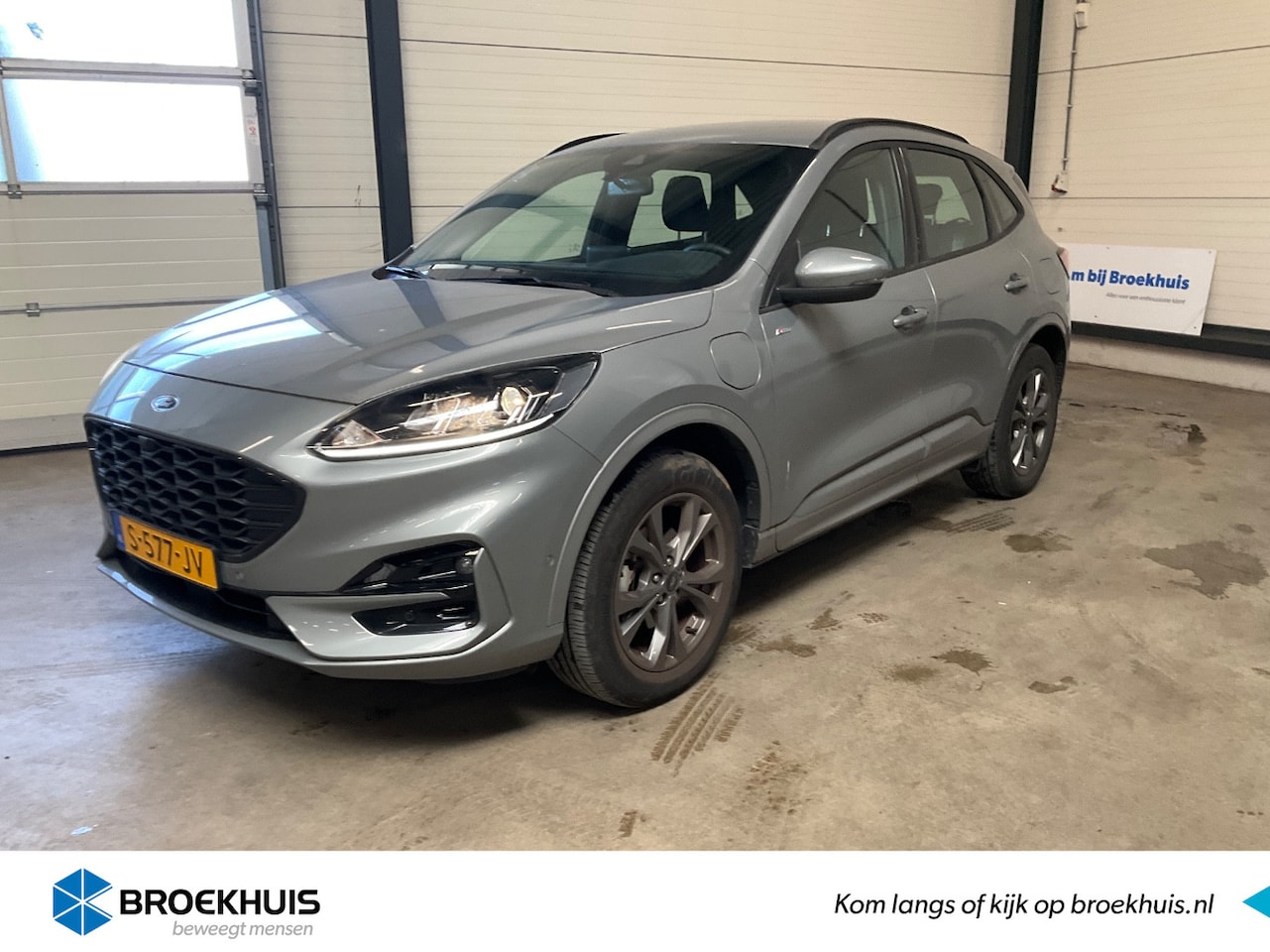 Ford Kuga - 2.5 PHEV ST-Line | Stoel-/stuurverwarming | Adaptive Cruise | Camera's | Climate Control | - AutoWereld.nl