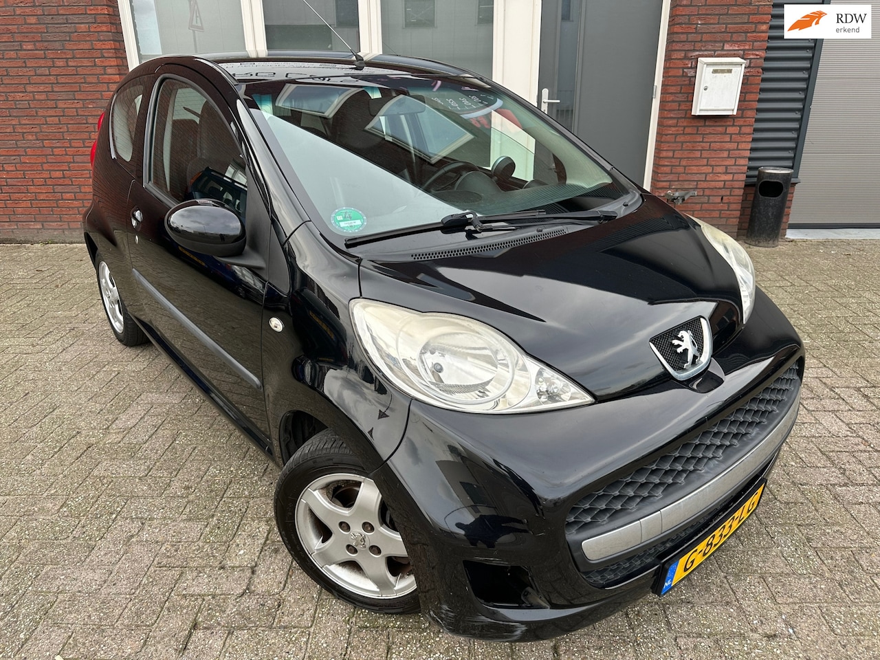 Peugeot 107 - 1.0-12V XR / Airco / LM / NAP - AutoWereld.nl