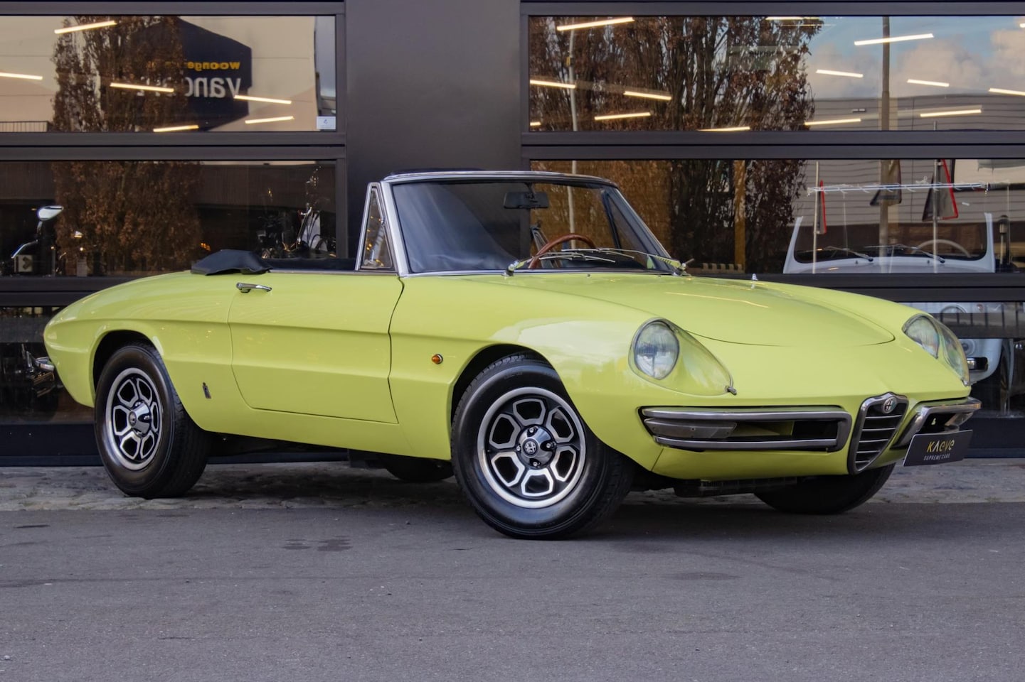 Alfa Romeo Spider - 1750 Veloce - AutoWereld.nl