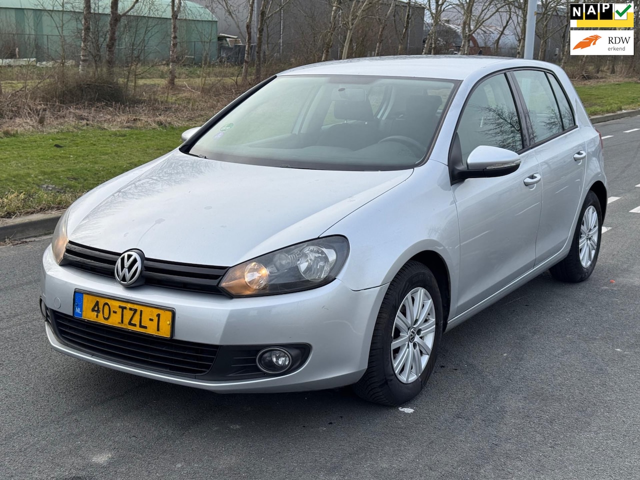 Volkswagen Golf - 1.2 TSI Trend Edition BlueMotion / AIRCO / DSG - AutoWereld.nl