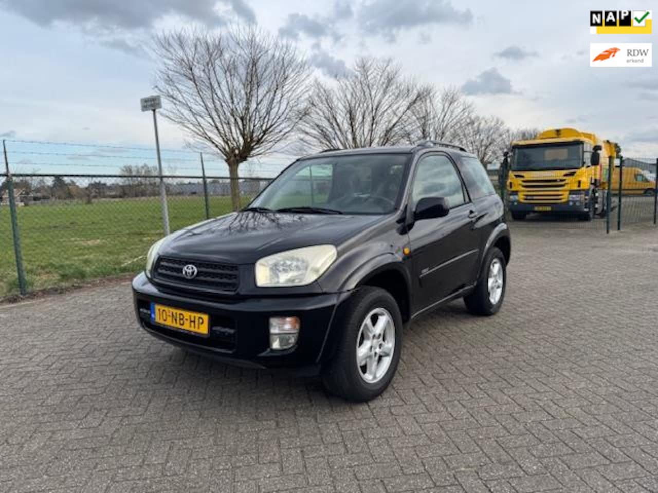 Toyota RAV4 - 2.0-16V VVT-i Sol 2.0-16V VVT-i Sol , 4X4 , APK 14-10-2025 - AutoWereld.nl