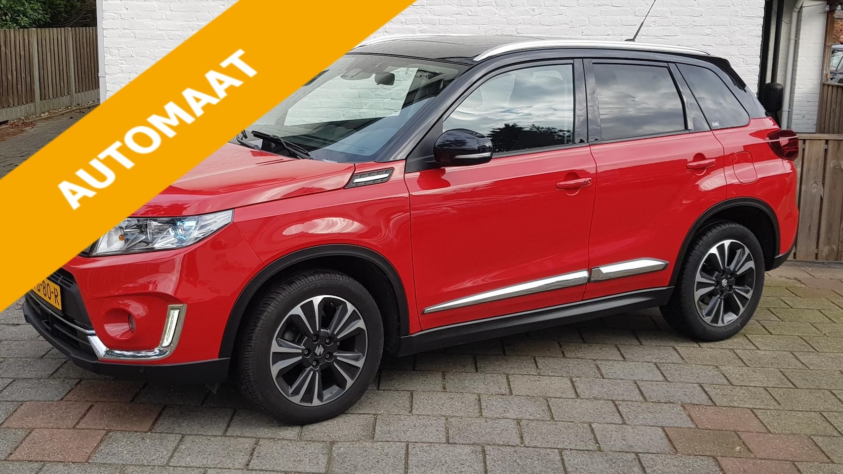 Suzuki Vitara - 1.4 stijl 140pk Allgrip Automaat standkachel - AutoWereld.nl