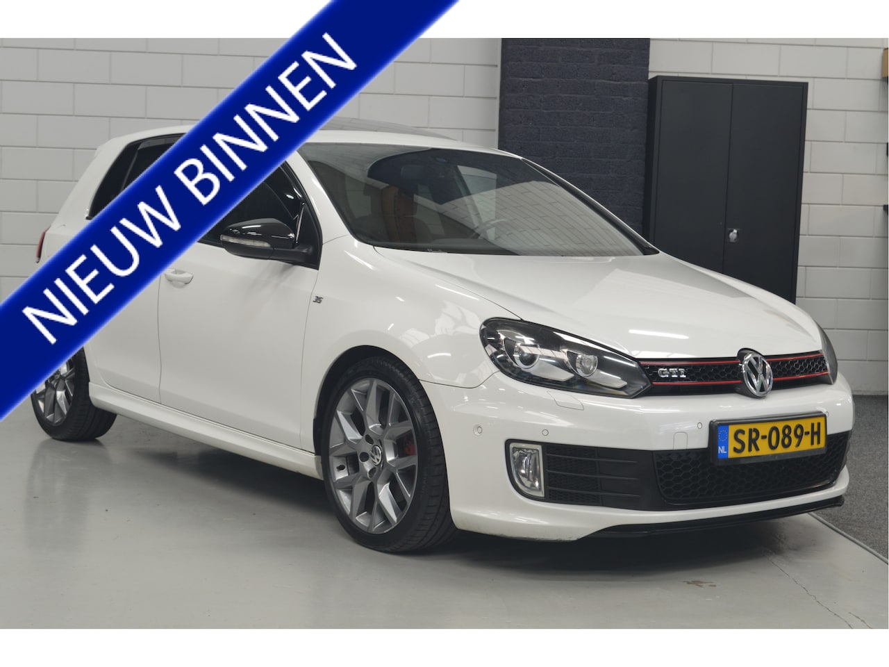 Volkswagen Golf - 2.0 GTI Edition 35 // LEES TEKST // NAVI // CLIMA // AUTOMAAT // CAMERA // - AutoWereld.nl