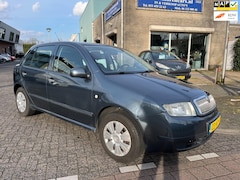 Skoda Fabia - 1.4-16V Flash