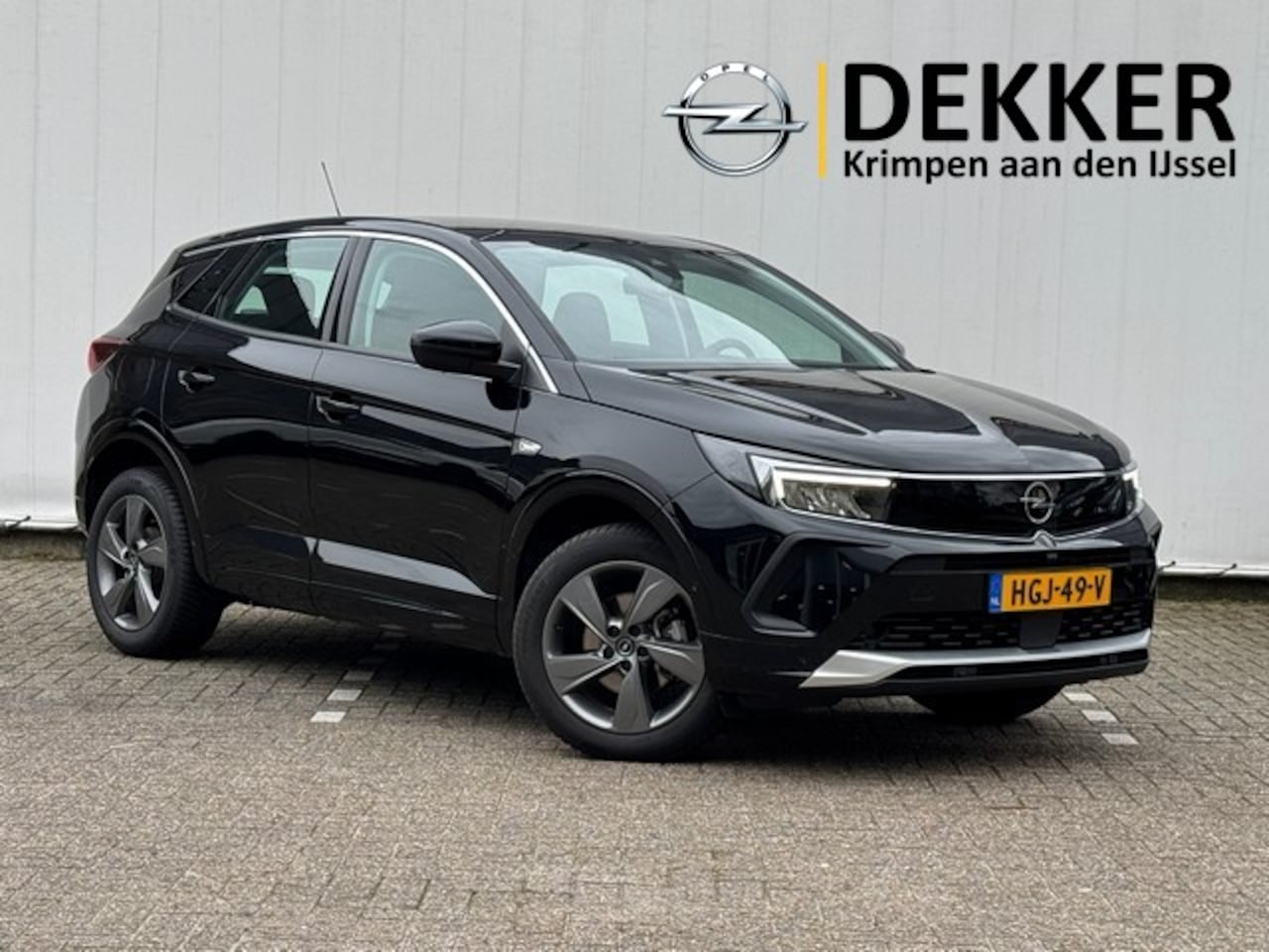 Opel Grandland - 1.2 Turbo Business Edition met AGR-Stoelen, 18inch, Winterpakket - AutoWereld.nl