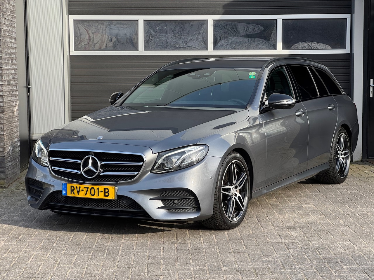 Mercedes-Benz E-klasse Estate - 220 d Business Solution AMG 220 d Business Solution AMG - AutoWereld.nl