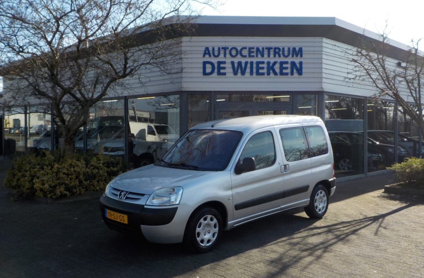 Peugeot Partner - 1.4 XT AIRCO CRUISE CONTROL 2X SCHUIFDEUR TREKHAAK APK GEKEURD T - AutoWereld.nl