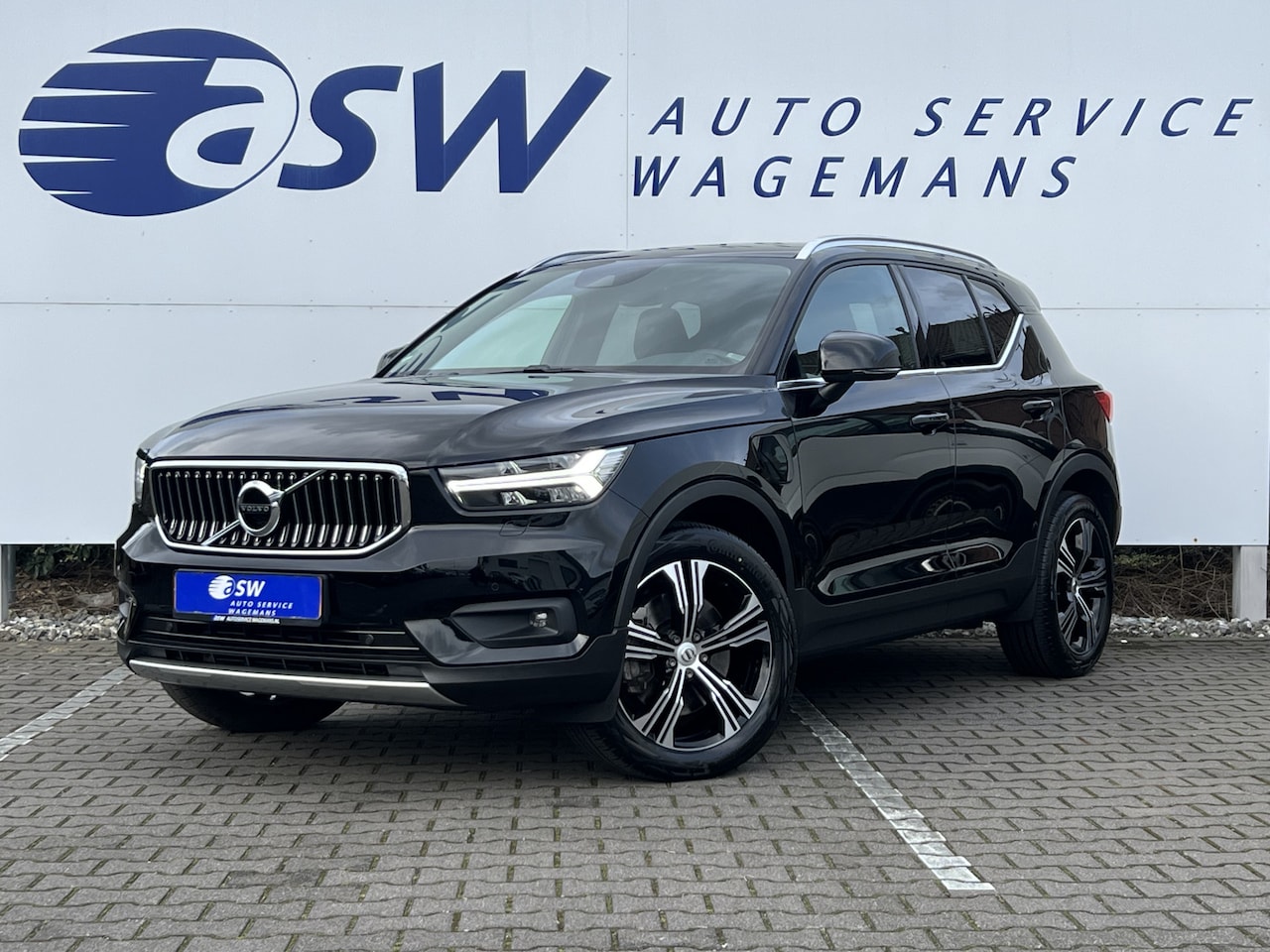 Volvo XC40 - 1.5 T4 Recharge Inscription Expression | Climate Pack | Adaptive LED | Carplay | Navi | Ca - AutoWereld.nl