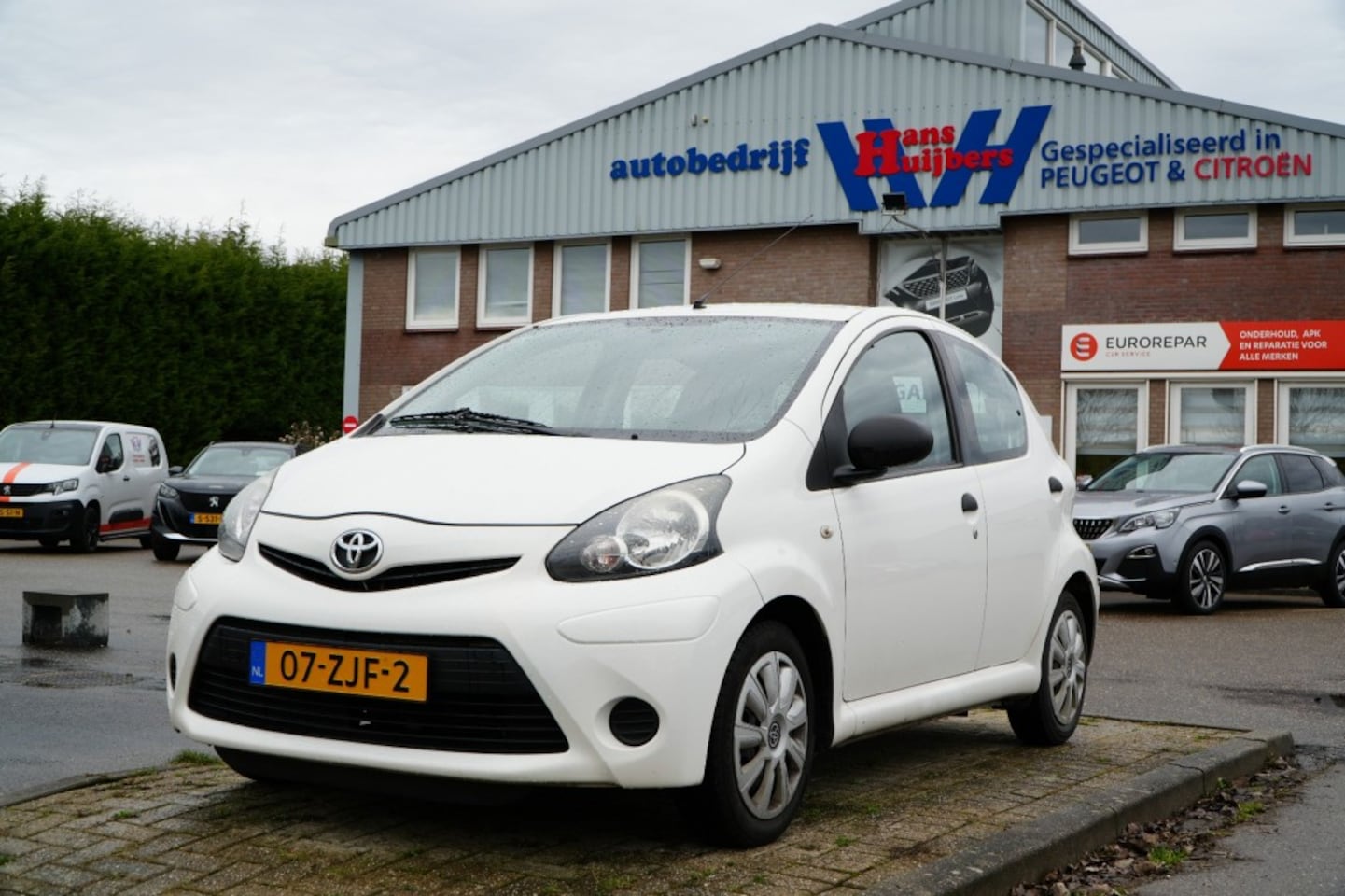 Toyota Aygo - COMFORT 1.0VVT-I 68PK - 5-DEURS - AIRCO - ELECTRISCH BEDIENBARE - AutoWereld.nl