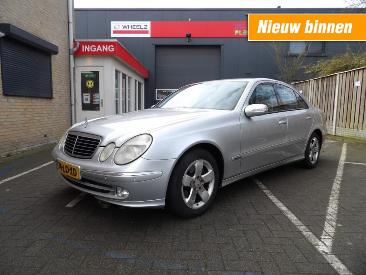 Mercedes-Benz E-klasse - E 270 CDI automaat - inruilkoopje - export! - AutoWereld.nl