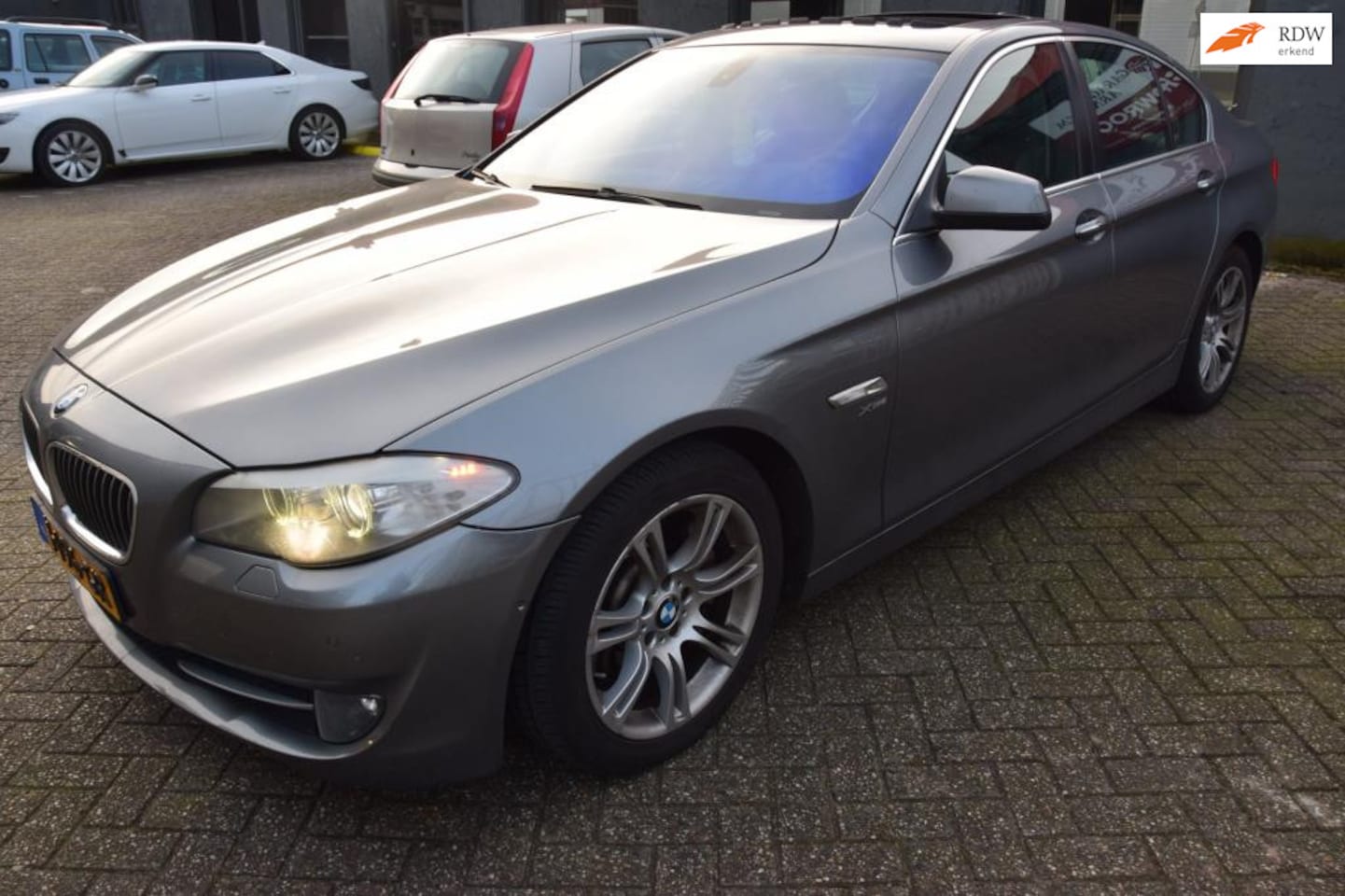 BMW 5-serie - 530xd High Executive in naam van onze klant te koop,hele nette bmw 530 diesel - AutoWereld.nl