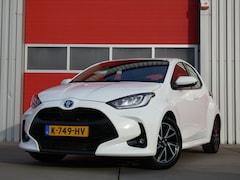 Toyota Yaris - 1.5 Hybrid Dynamic/ afneembare trekhaak/ zeer mooi