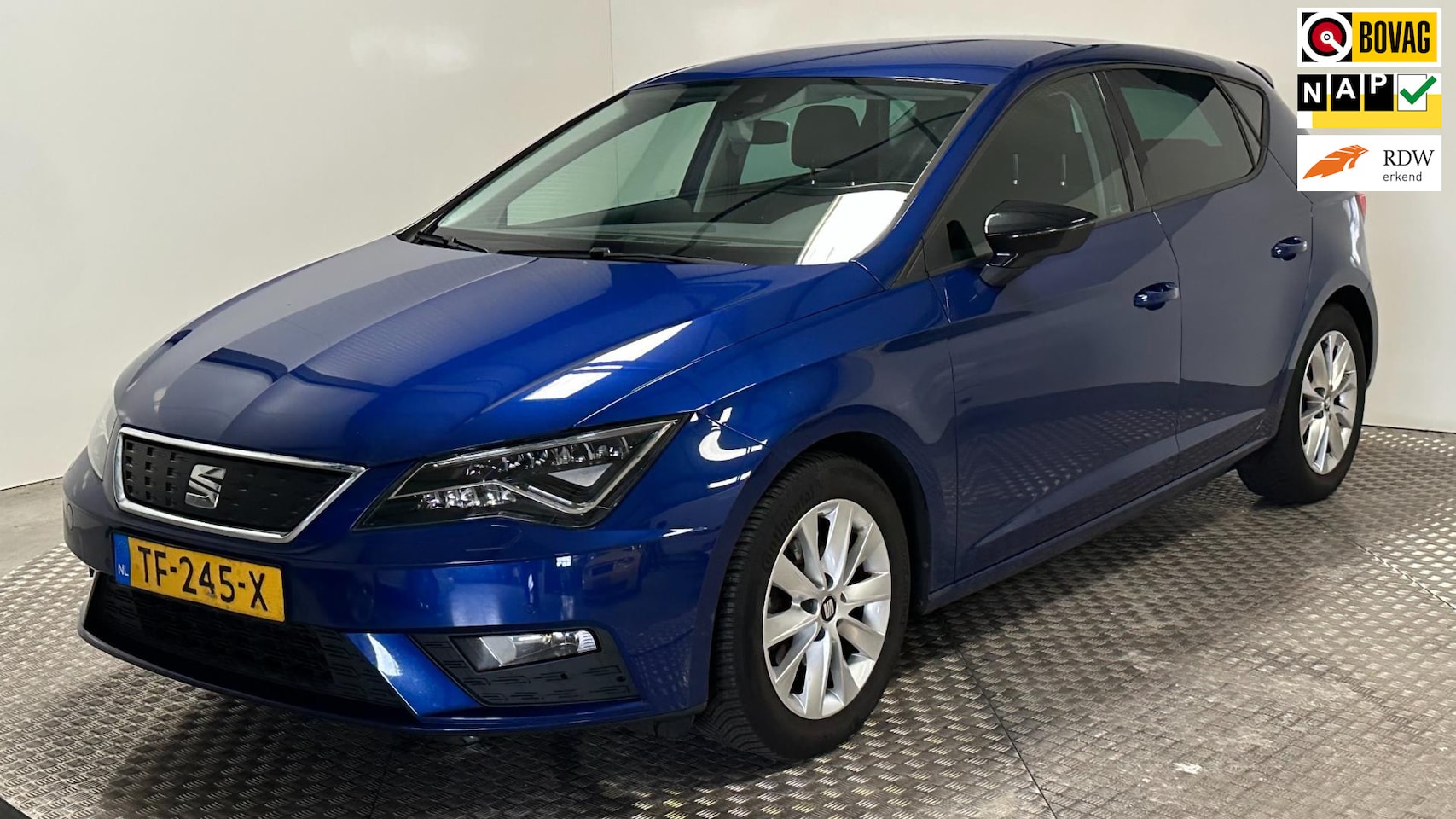 Seat Leon - 1.0 EcoTSI Style Business Intense benzine navigatie leer virtuelecockpit cruisecontrol car - AutoWereld.nl