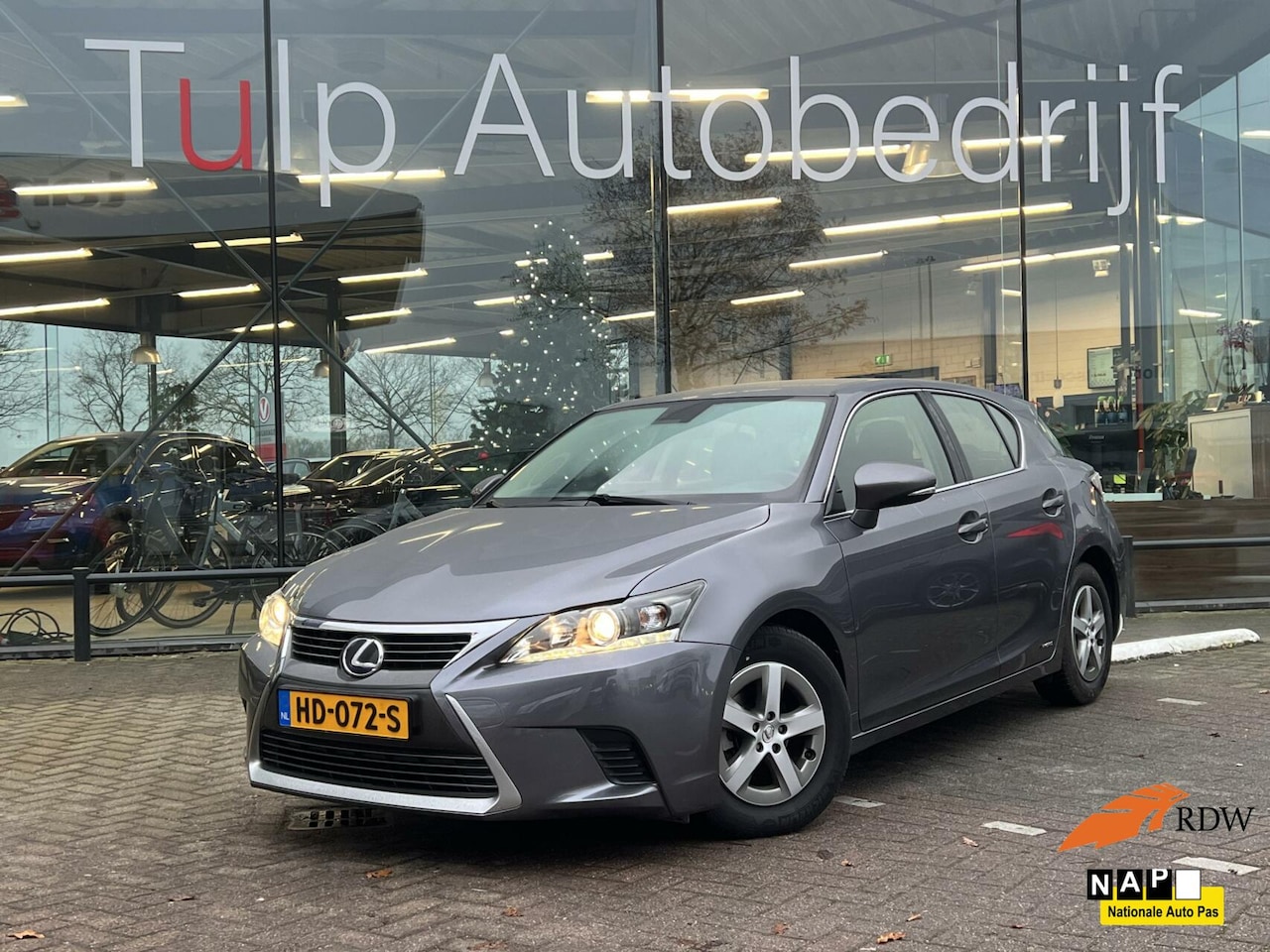 Lexus CT 200h - Automaat Dealer LET OP Storing ABS ESP!!! - AutoWereld.nl