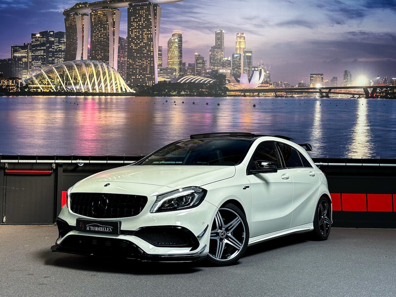 Mercedes-Benz A-klasse - A250 Sport 4MATIC |Sterrenhemel|Sfeer|Panorama|H/K - AutoWereld.nl