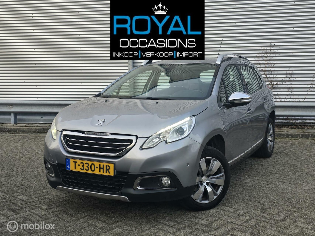 Peugeot 2008 - 1.2 PureTech Allure |PANO |AUT - AutoWereld.nl