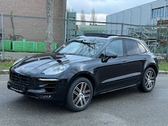 Porsche Macan - 3.6 Turbo Panorama Xenon Camera