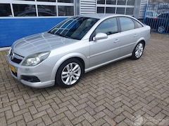 Opel Vectra GTS - 2.2-16V Executive