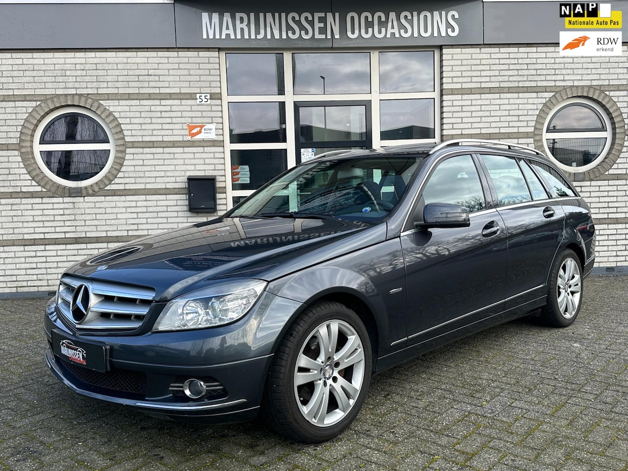 Mercedes-Benz C-klasse - 180 K BlueEFFICIENCY Avantgarde |Pano,Stoelvw,Cruise| - AutoWereld.nl