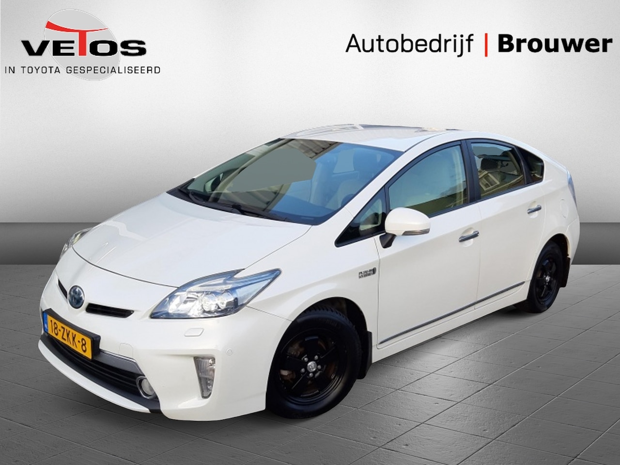 Toyota Prius - 1.8  Plug-in Executive Business 1.8 Plug-in Executive Business - AutoWereld.nl