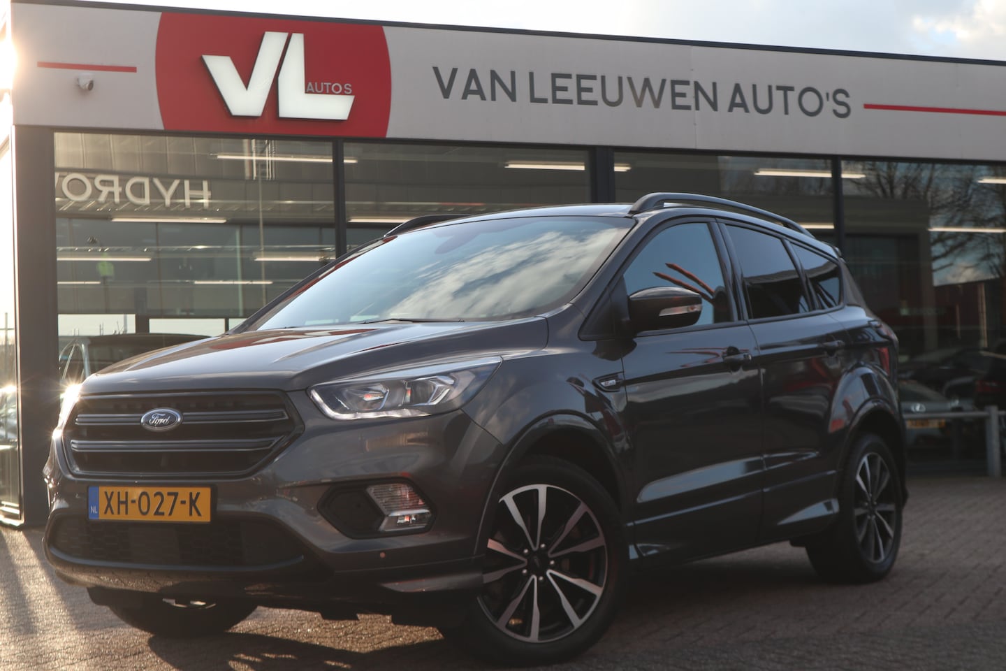 Ford Kuga - 1.5 EcoBoost ST Line | Cruise | Navi | Automatische Airco - AutoWereld.nl