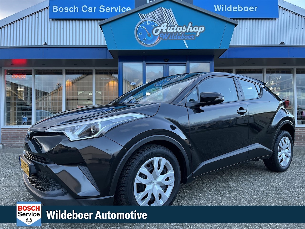 Toyota C-HR - 1.2 Turbo 116 PK Comfort + AIRCO + CRUISE + ELEK RAMEN + RADIO CD + 6 BAK - AutoWereld.nl