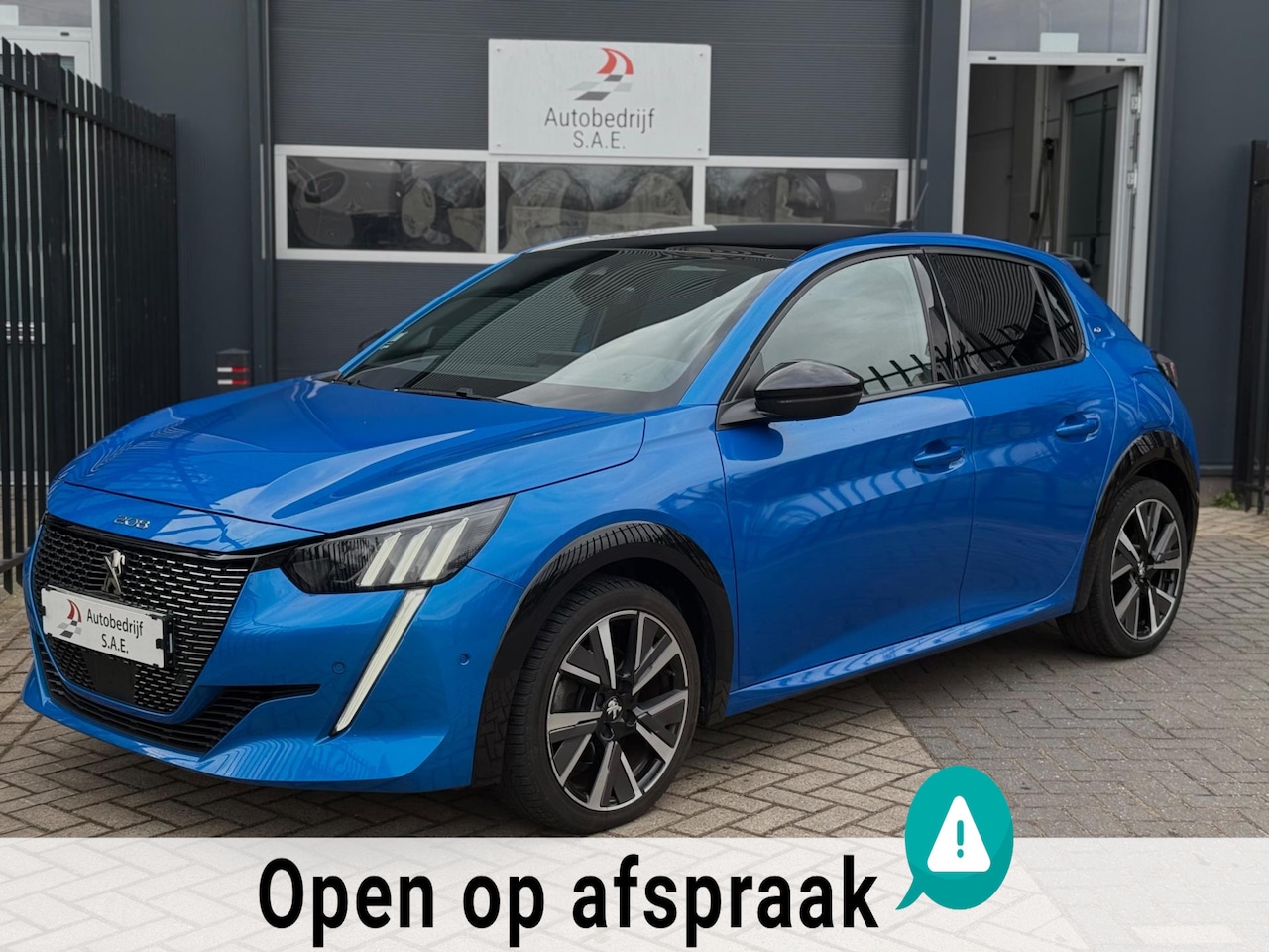 Peugeot 208 - 1.2 PureTech GT-Line CARPLAY COCKPIT CAMERA - AutoWereld.nl