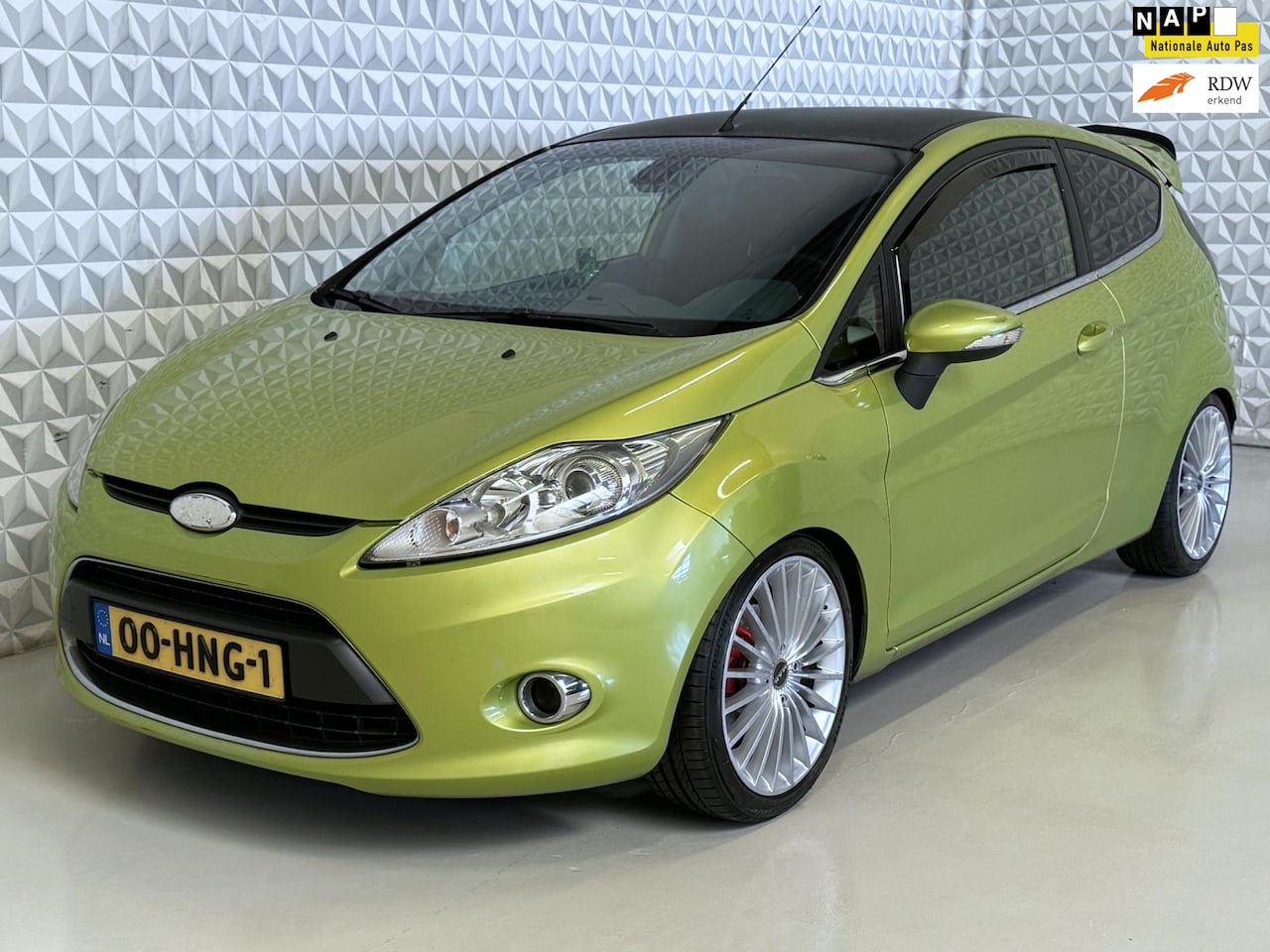 Ford Fiesta - 1.25 Titanium SPORT Airco Clima Cruise (2009) - AutoWereld.nl