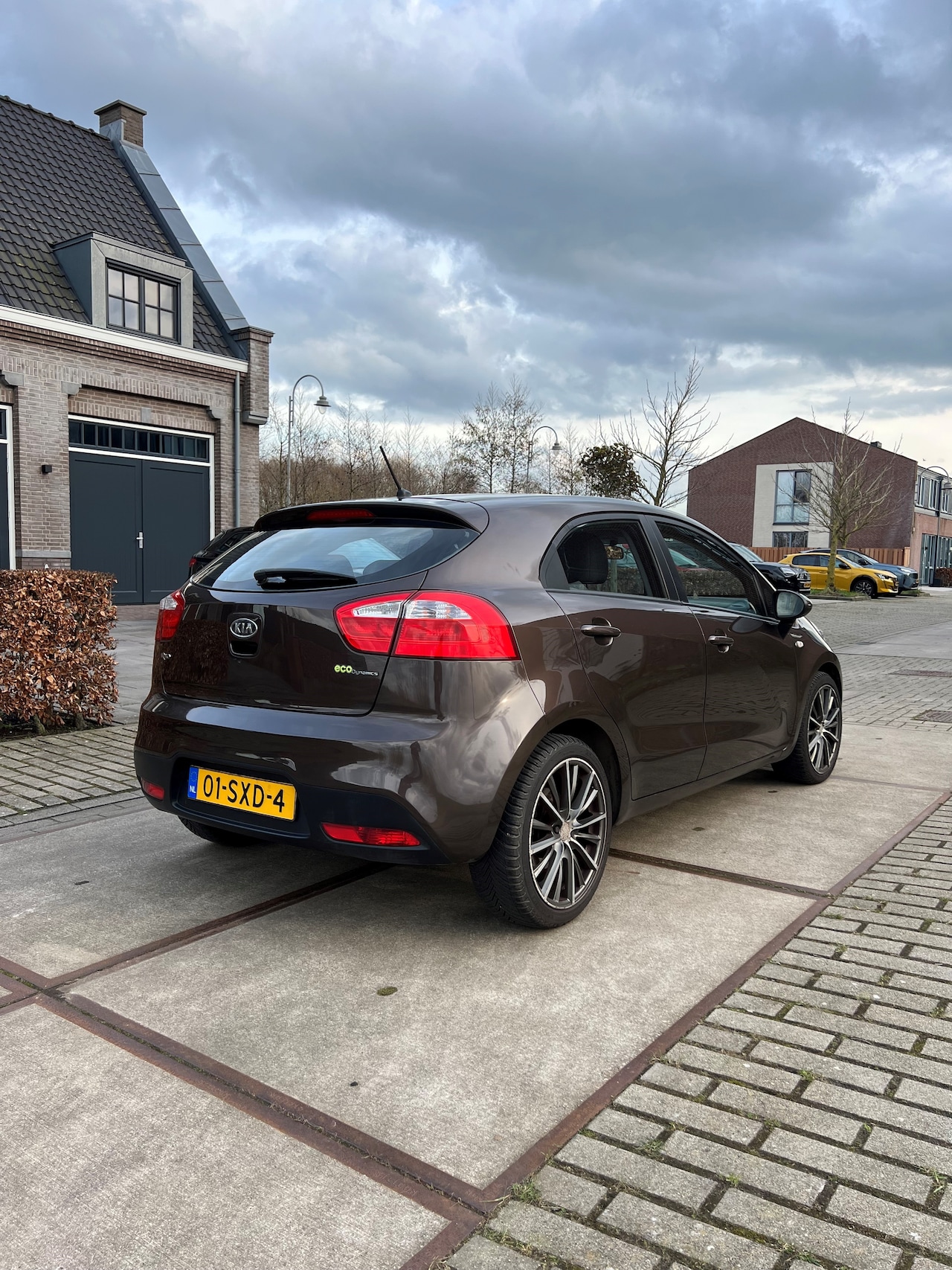 Kia Rio - 1.2 CVVT Comfort Pack 5drs - AutoWereld.nl