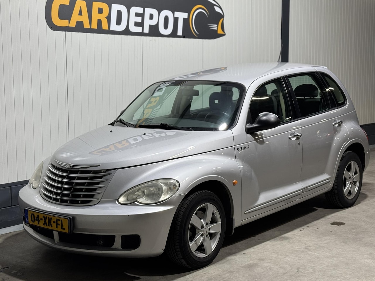 Chrysler PT Cruiser - 2.4i Classic 2.4i Classic - AutoWereld.nl