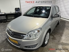 Opel Astra - 1.8 Business AUT/Clima/Cruise