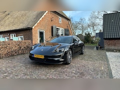 Porsche Taycan Sport Turismo - 71 kWh PANO LEDER