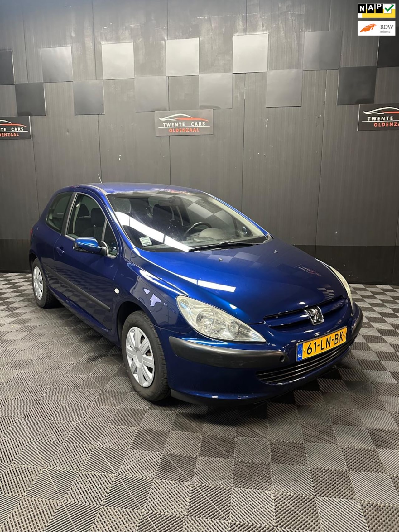 Peugeot 307 - 1.6-16V XS | Carplay | Camera | Airco | Nieuwe APK | - AutoWereld.nl