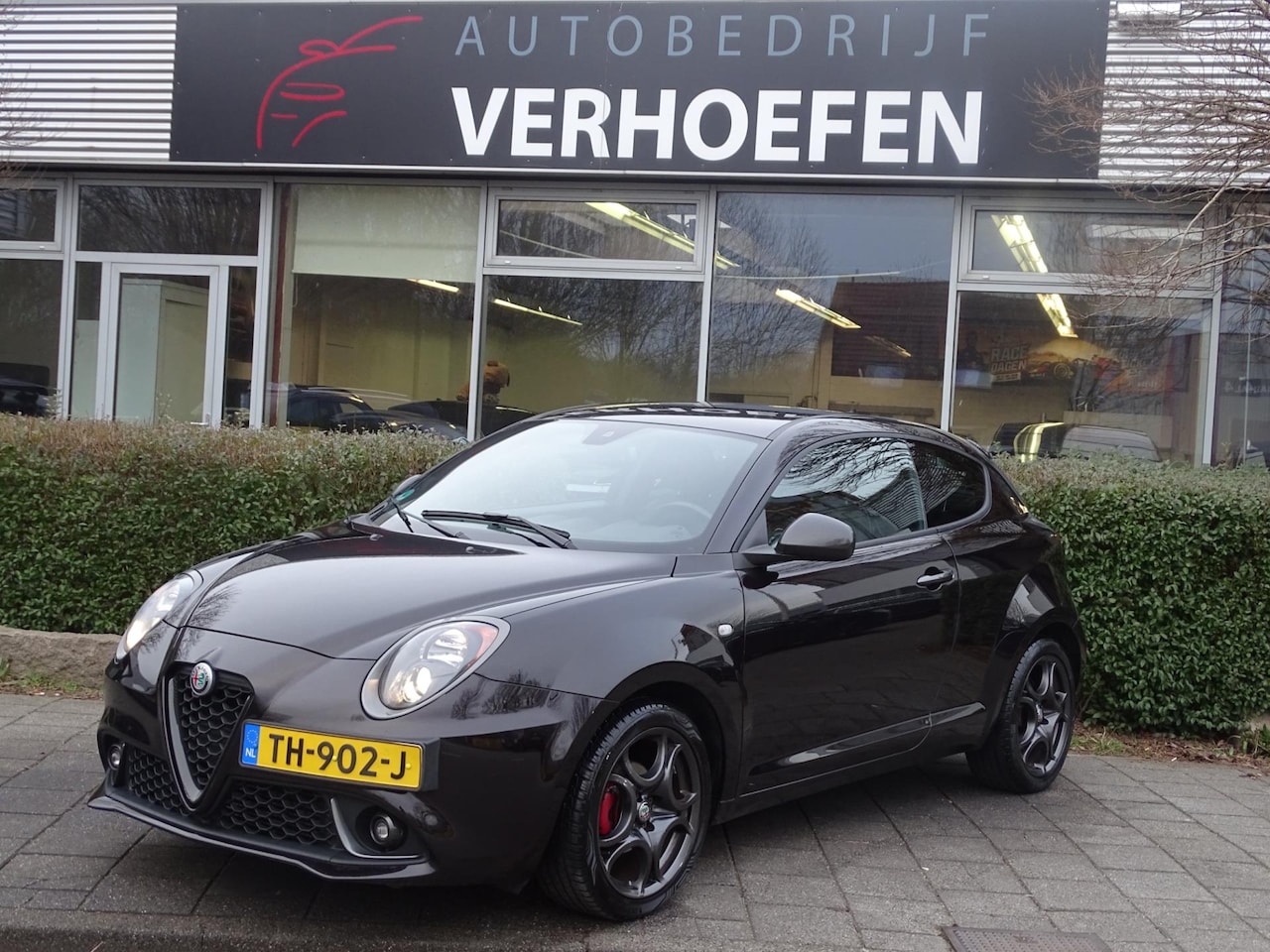 Alfa Romeo MiTo - 0.9 TwinAir ECO - CARBON - NAVIGATIE - CLIMATE CONTR - XENON - NAP KM STAND - SPORT PAKKET - AutoWereld.nl