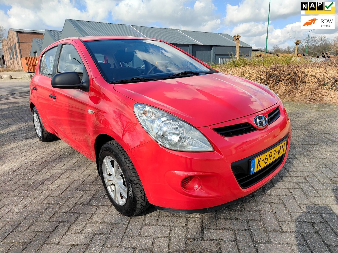 Hyundai i20 - 1.2i ( APK tot 24-02-2026 ) - AutoWereld.nl