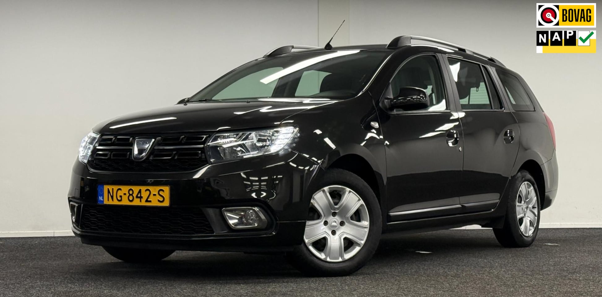 Dacia Logan MCV - 0.9 TCe Laureate*Automaat*Trekhaak*NAP*Navi*Airco*CruiseContr* - AutoWereld.nl