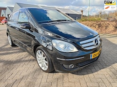 Mercedes-Benz B-klasse - 200 ( Automaat )